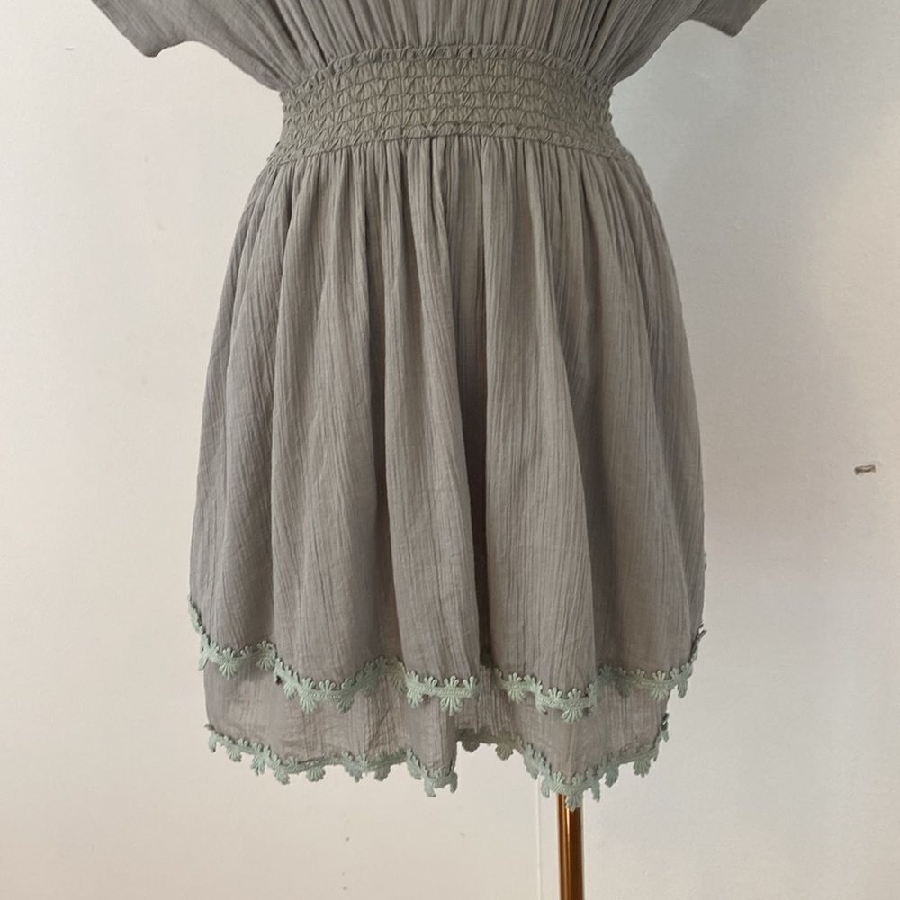 LSPACE Summers Dawn Dress in Sage Size Small - Picture 6 of 12